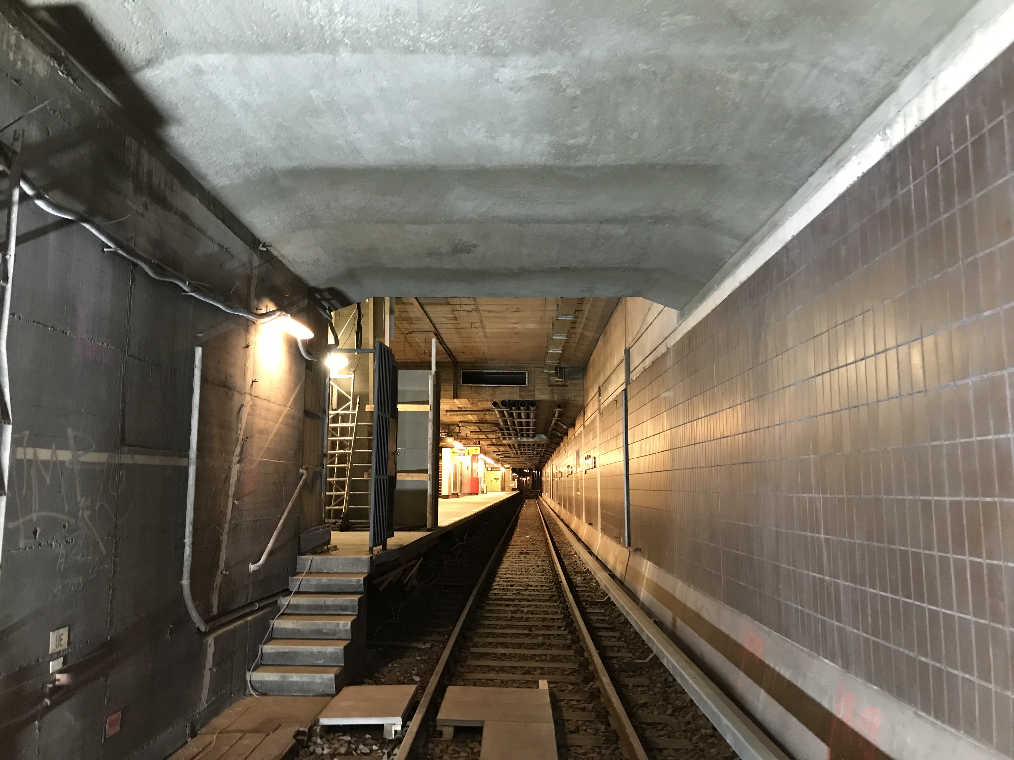 Instandsetzungsarbeiten U-Bahnhof Pankstraße in Berlin